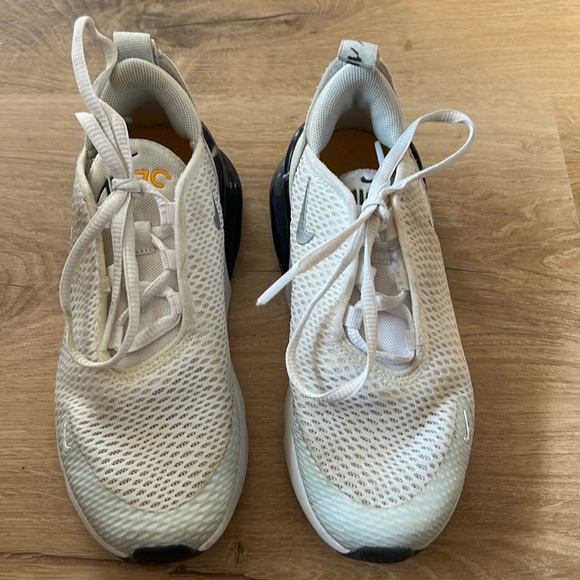 Nike air max 270 - White and Navy - Little Boys size 12.5 - Picture 2 of 7